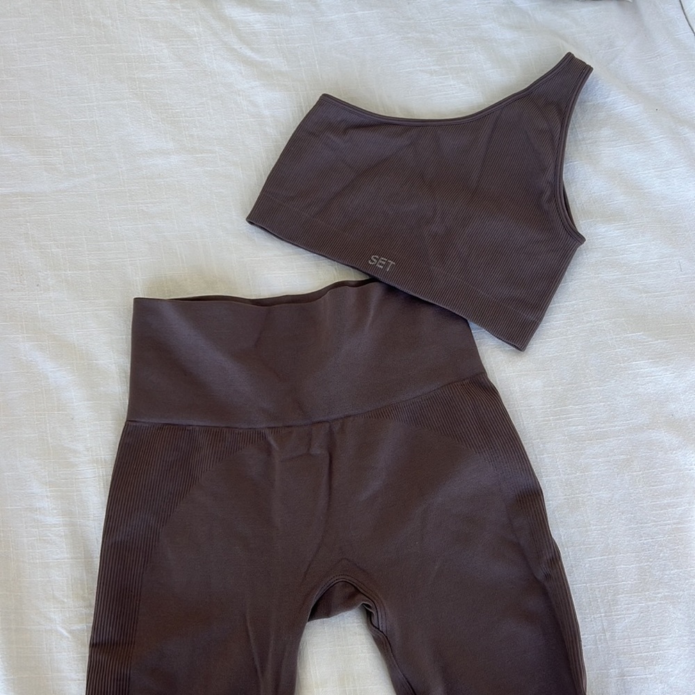 Matching SET Active set - Picture 4 of 5